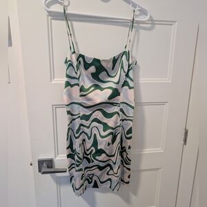 Aritzia/Sun Deh Shimmer Dress Sz 8